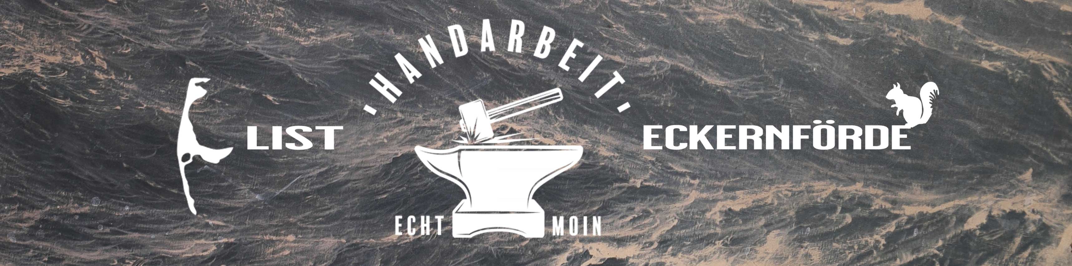 Herobild zeigt den Neptunsgeschmeide Amboss als Logo und die Standorte List mit Inselumriss von Sylt und Eckernförde mit Eichhörnchen Logo. Hintergrund zeigt ein im sturm wogendes Meer.